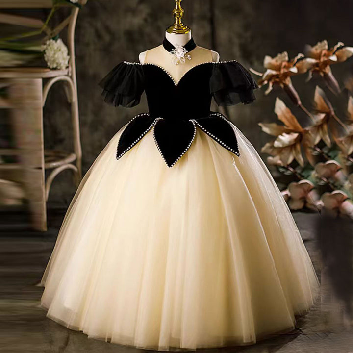 DreamyVow Elegant Black Off-Shoulder Princess Ball Gown Dress J115