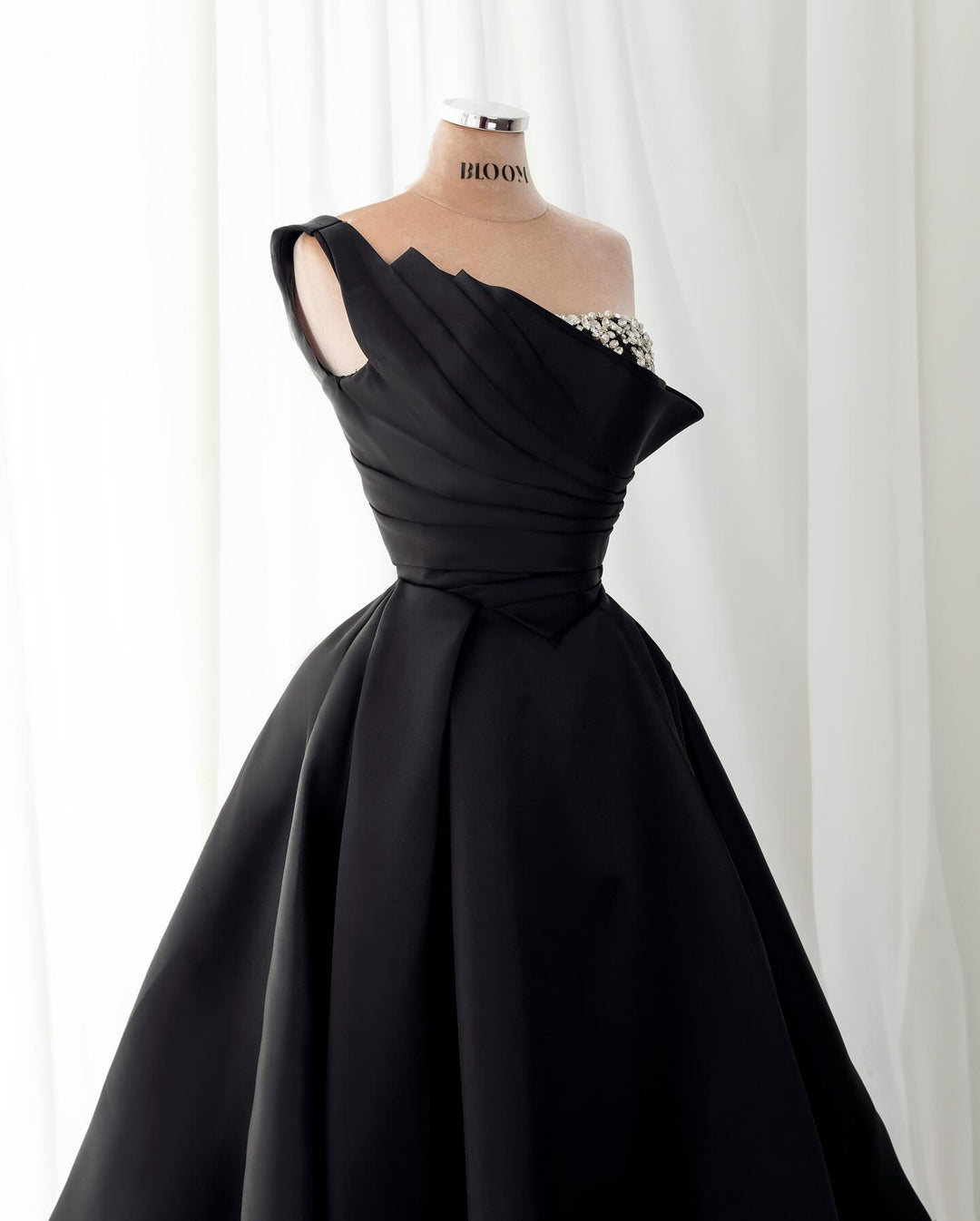 Dreamy Vow Elegant Black Satin Crystal One Shoulder Evening Dress SF272