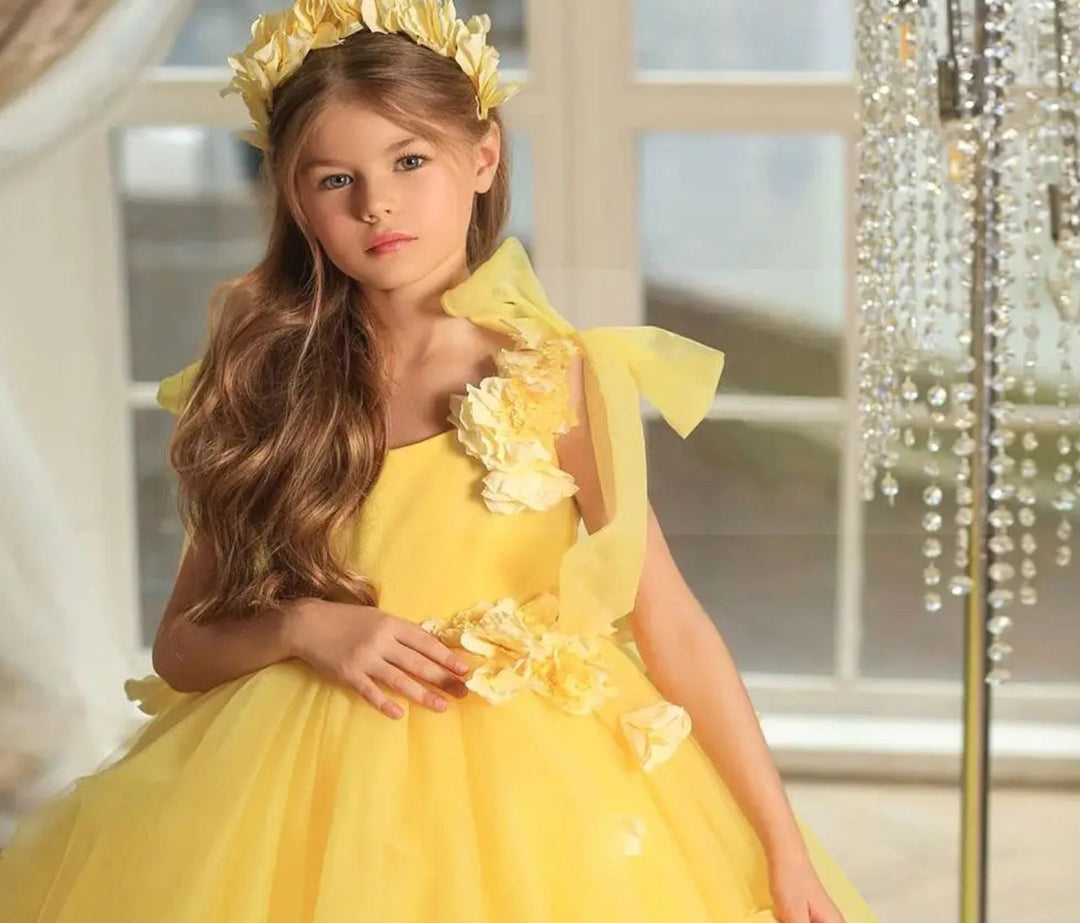 DreamyVow Elegant Blush Flower Girl Dress Handmade Flower Yellow Princess Gown for Kids Wedding Birthday Communion Party J142-DreamyVow