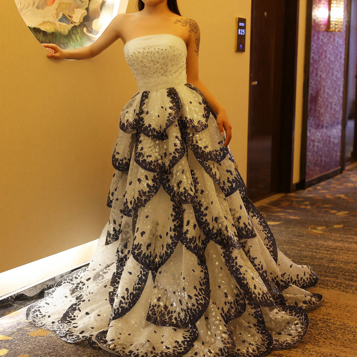 Luxury Black and White Ball Gown Dubai Evening Dress SS290