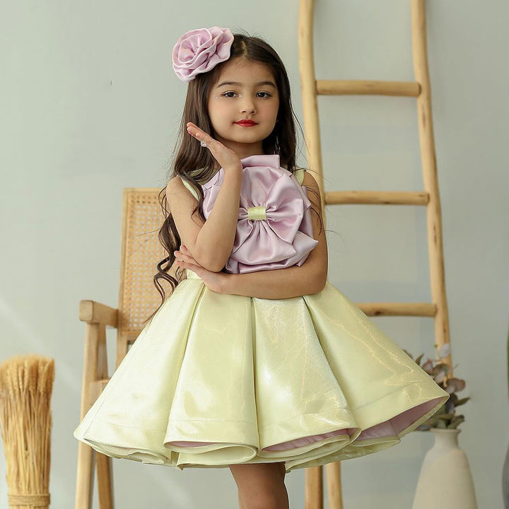 DreamyVow Elegant Yellow Knee Length Girl Dress Handmade Flowers J168