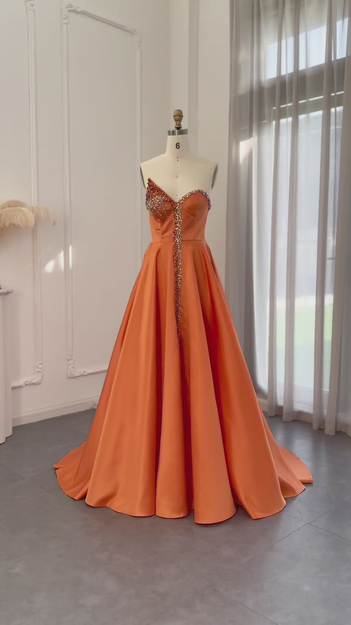 Dreamy Vow Elegantes orange Satin Arabisches Abendkleid 2023 Luxus Dubai Kristall Seitenschlitz Schwarze Frauen Hochzeitspartykleider SS364 