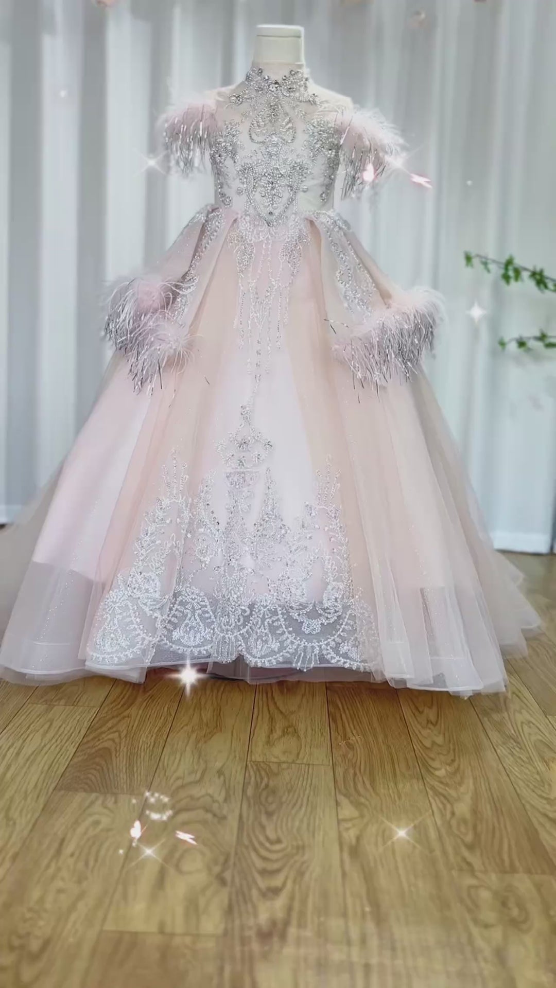 DreamyVow Luxury Pink Dubai Girl Dress Beaded Feathers Arabic Princess Kids Wedding Birthday Party Long Ball Gown 2024 J138