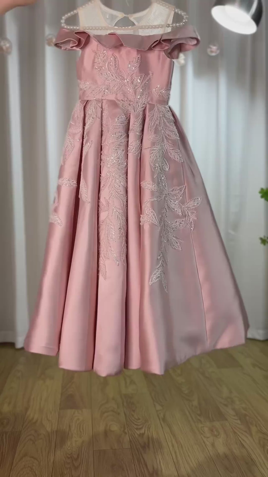 DreamyVow Luxury Pink Flower Girl Dress Appliques Sequined Princess Ball Gown for Kids Wedding Birthday Party Pageant J129